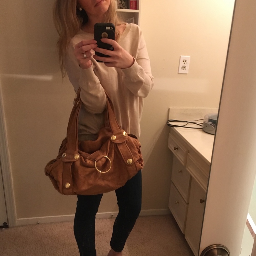 Gustto leather handbag
